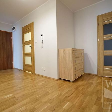 Big Apartment - Old Town - 3 Rooms - Private Parking Wroclaw Exterior photo